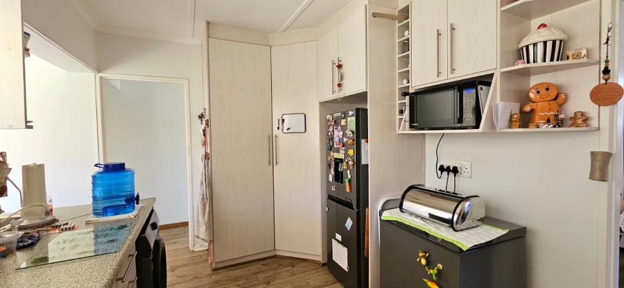 4 Bedroom Property for Sale in Uitsig Free State